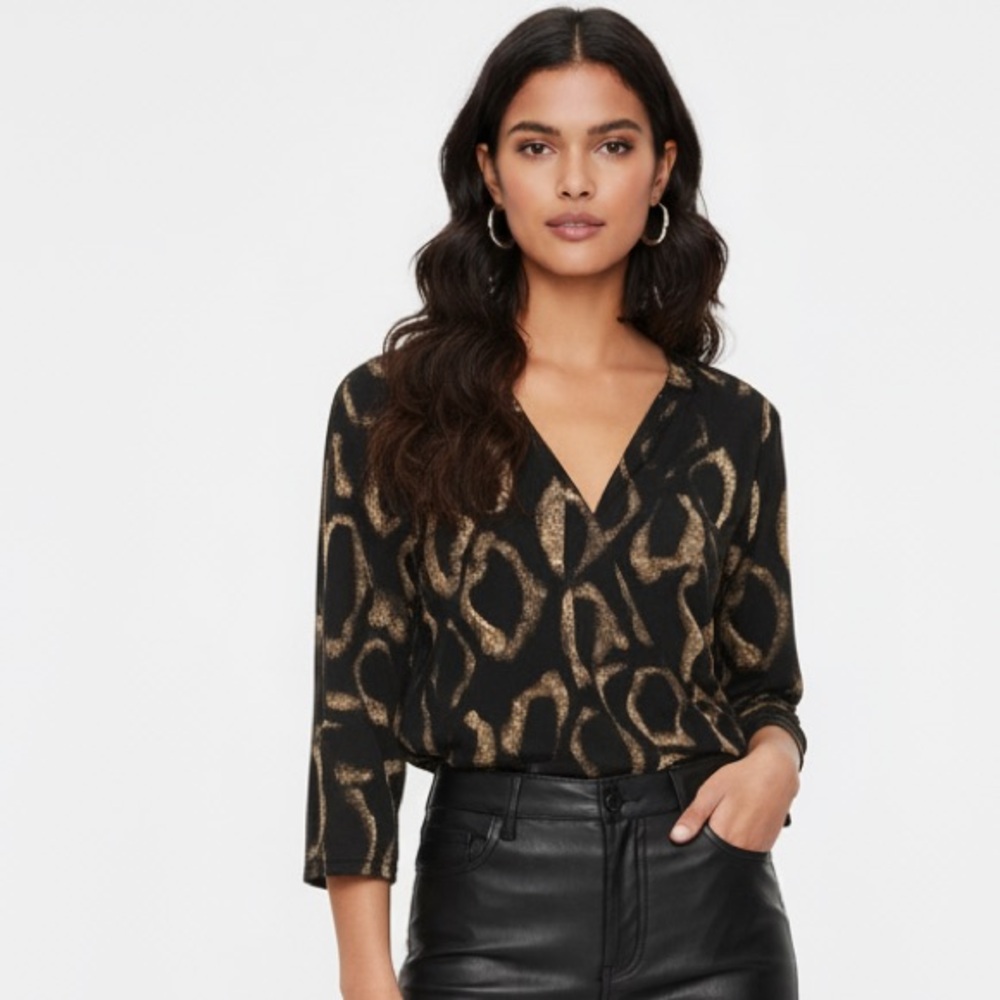 NEW! Grace Elements Black and Gold Abstract Pullover Blouse Size XL